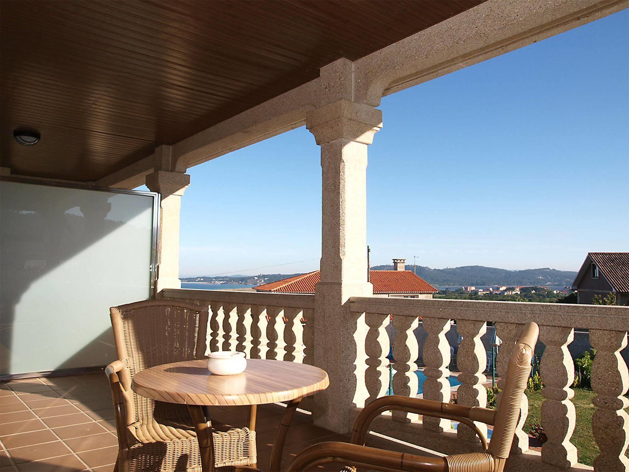 Pension Residencia A Cruzan (Adults Only) Noalla  Exteriér fotografie